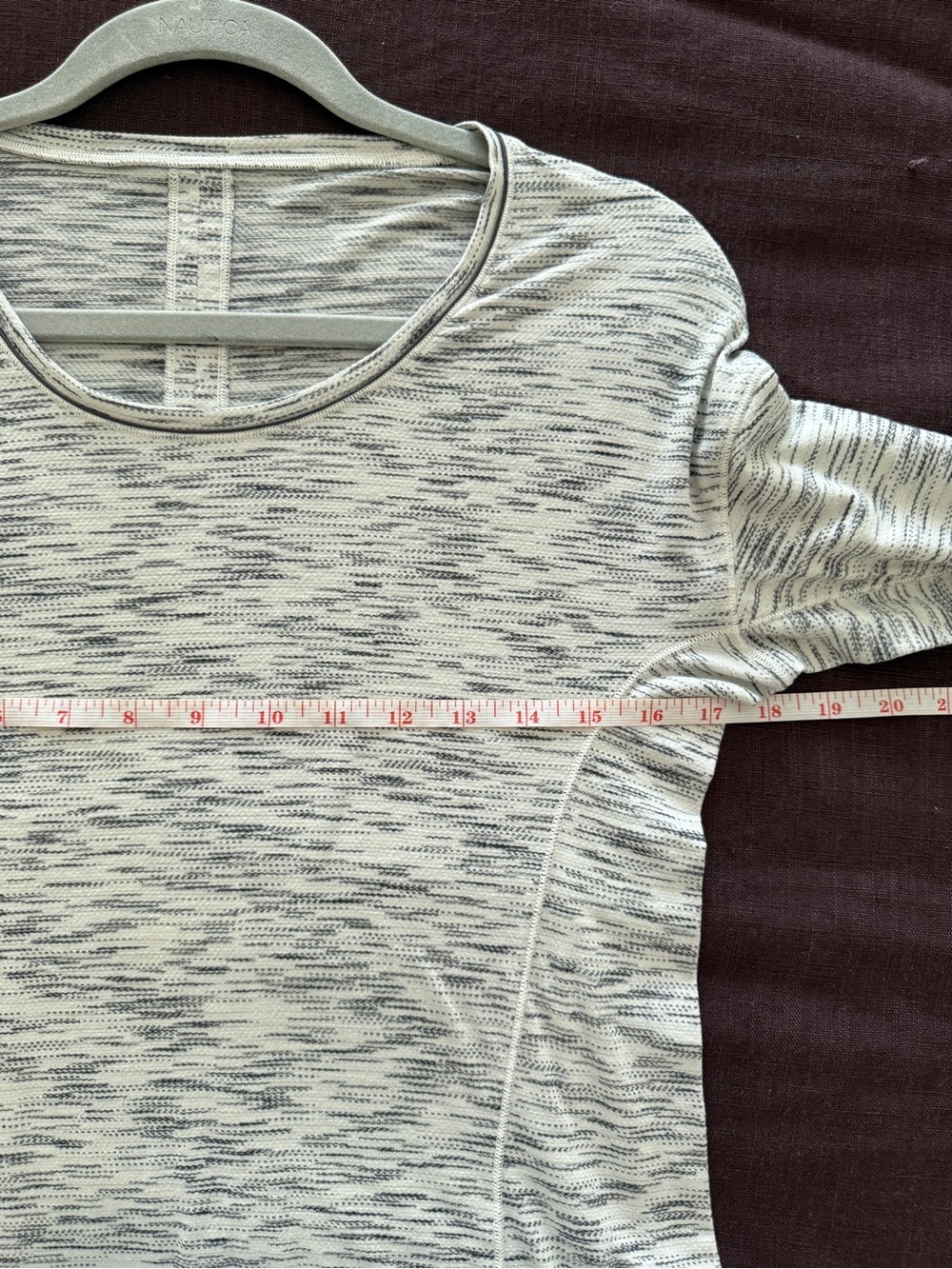 Lululemon Long Sleeve Shirt. White and Gray - Picture 5 of 5